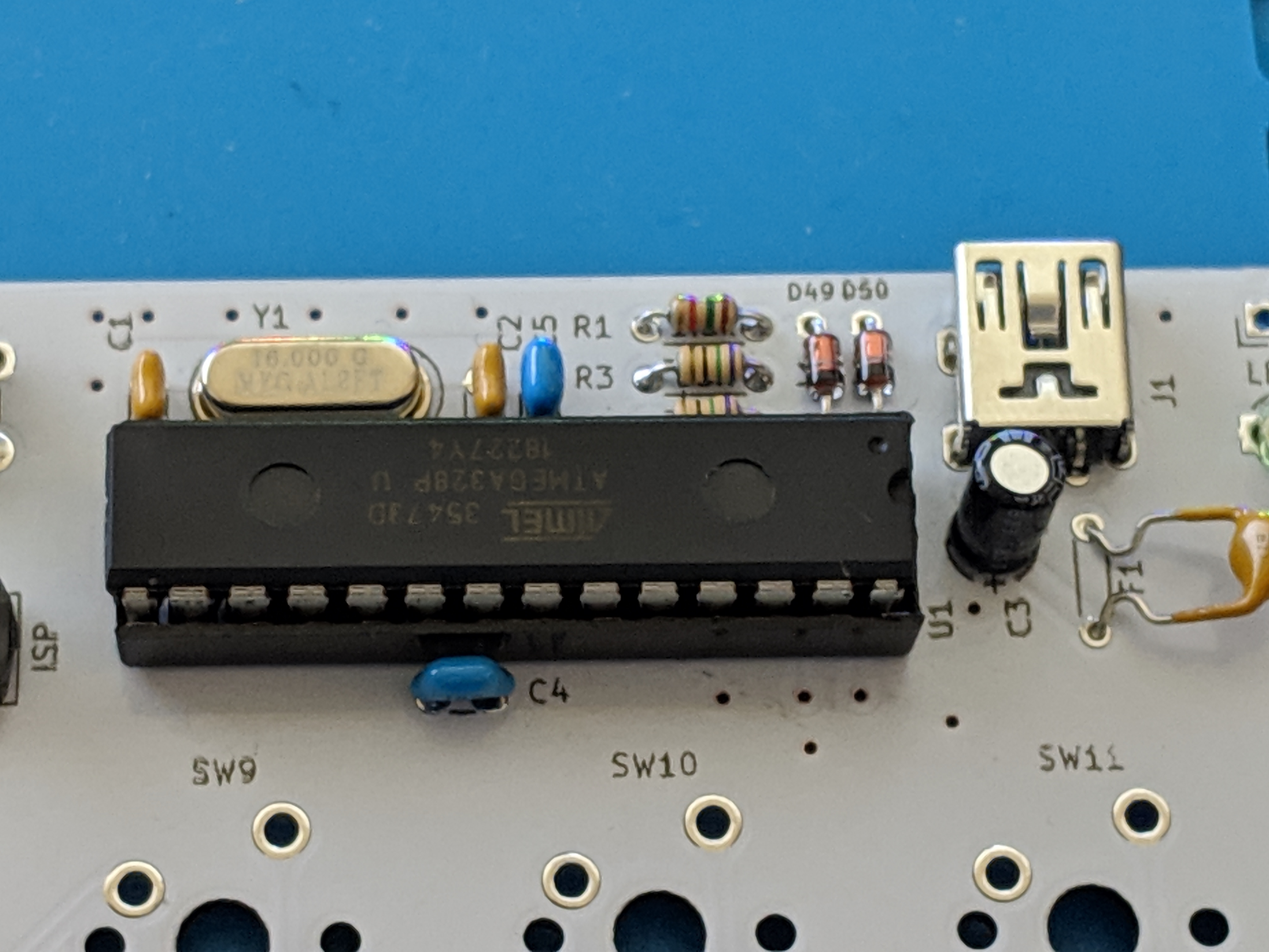 [自作キーボード] plaid 組み立て済み 今年設計したキーボードを振り返るよ！ - A'sKey